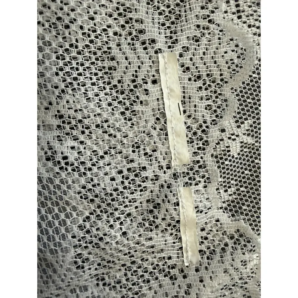 Vintage Christmas Snowflake Lace Tablecloth White Holiday Winter Decor 60x52
